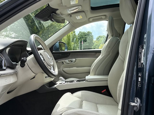 Certified 2026 Volvo XC90 B6 Ultra AWD/4WD image 10