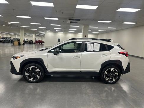 Used 2024 Subaru Crosstrek 2.5i Limited AWD/4WD image 4