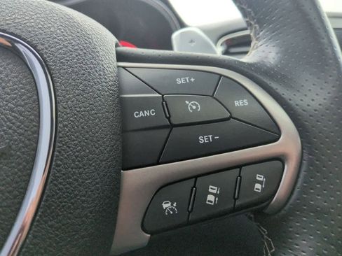 Used 2018 Dodge Durango SRT w/ SRT Interior Appearance Group image 26