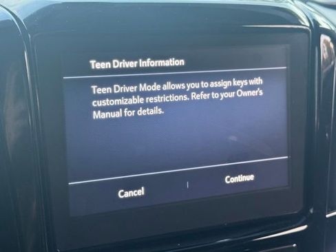 Used 2023 Chevrolet Traverse RS w/ LPO, Floor Liner Package image 46