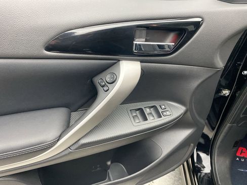 Used 2024 Mitsubishi Eclipse Cross AWD image 12