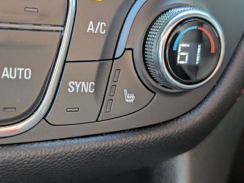 Used 2022 Chevrolet Equinox RS AWD/4WD image 28