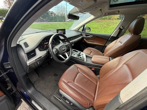 Used 2019 Audi Q7 2.0T Premium w/ Convenience Package image 8