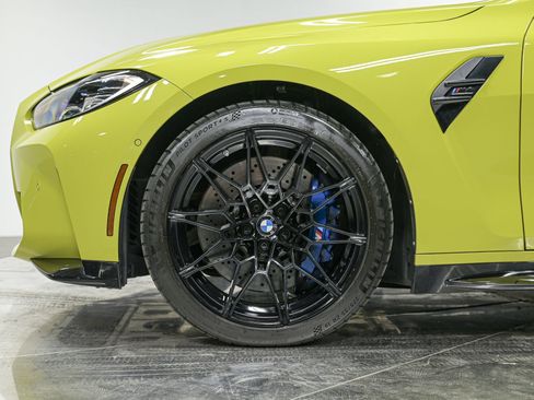 Used 2024 BMW M4 xDrive Competition w/ Executive Package AWD/4WD image 3