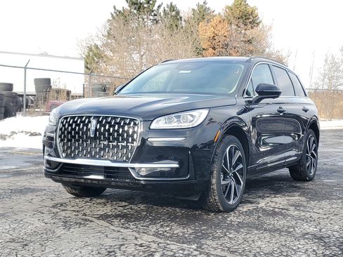 New 2026 Lincoln Corsair Grand Touring image 2