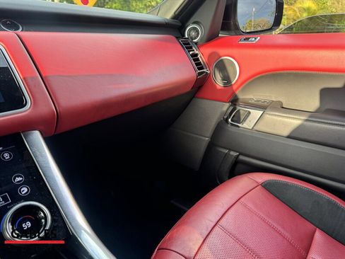 Used 2019 Land Rover Range Rover Sport Supercharged image 24