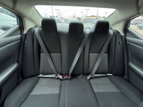 Used 2025 Nissan Sentra SV FWD image 37