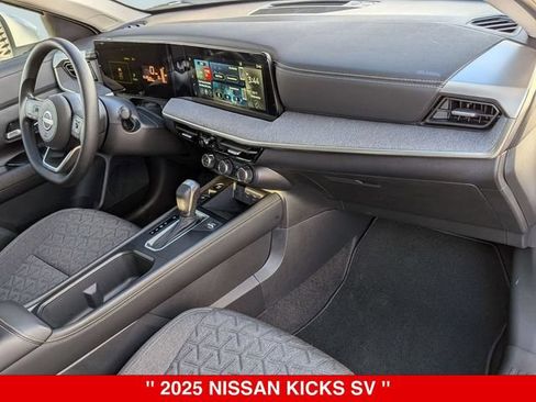 Certified 2025 Nissan Kicks SV AWD/4WD image 37