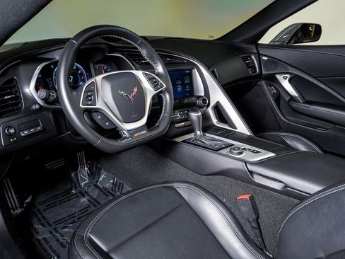Used 2017 Chevrolet Corvette Z06 w/ Battery Protection Package image 22