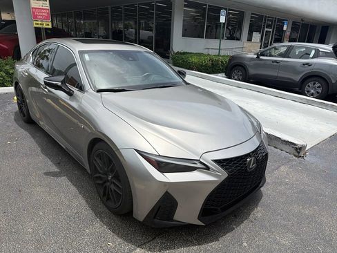 Used 2022 Lexus IS 350 F Sport w/ Dynamic Handling Package RWD image 2