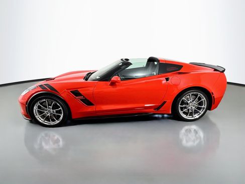 Used 2017 Chevrolet Corvette Grand Sport w/ Grand Sport Heritage Package RWD image 4