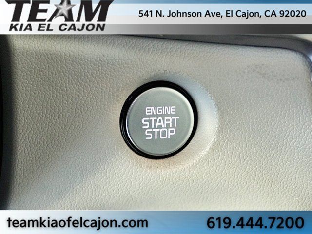 Certified 2025 Kia Sorento S FWD image 35