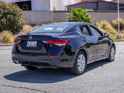 Used 2024 Nissan Sentra S FWD image 4