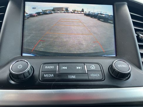 Used 2018 GMC Acadia SLT AWD/4WD image 18