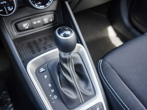 New 2026 Hyundai Venue FWD image 23