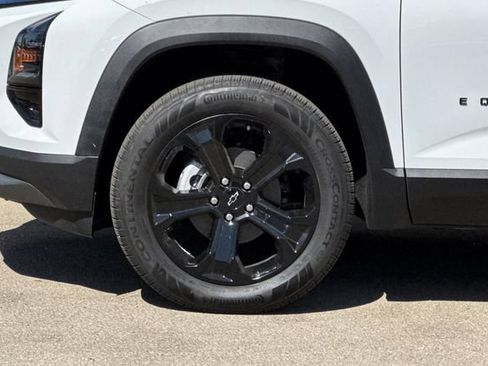 New 2027 Chevrolet Equinox LT w/ Convenience Package II FWD image 40