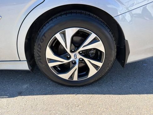 Used 2024 Subaru Legacy Premium AWD/4WD image 32