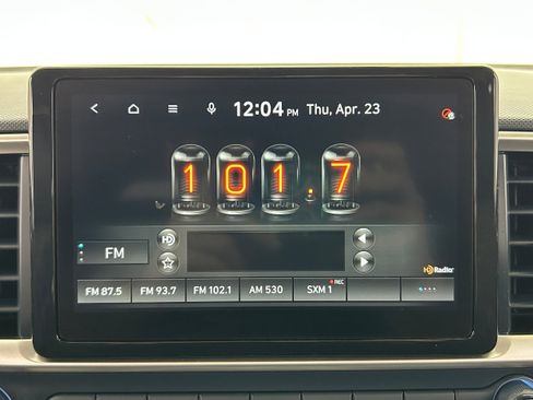 Used 2021 Hyundai Venue w/ Cargo Package FWD image 5