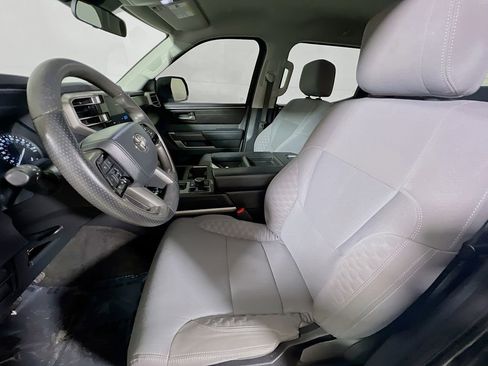 Used 2022 Toyota Tundra SR5 AWD/4WD image 19