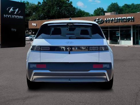 New 2026 Hyundai Ioniq 5 SE image 6