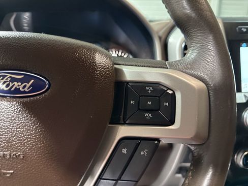 Used 2018 Ford F150 King Ranch w/ Equipment Group 601A Luxury image 32