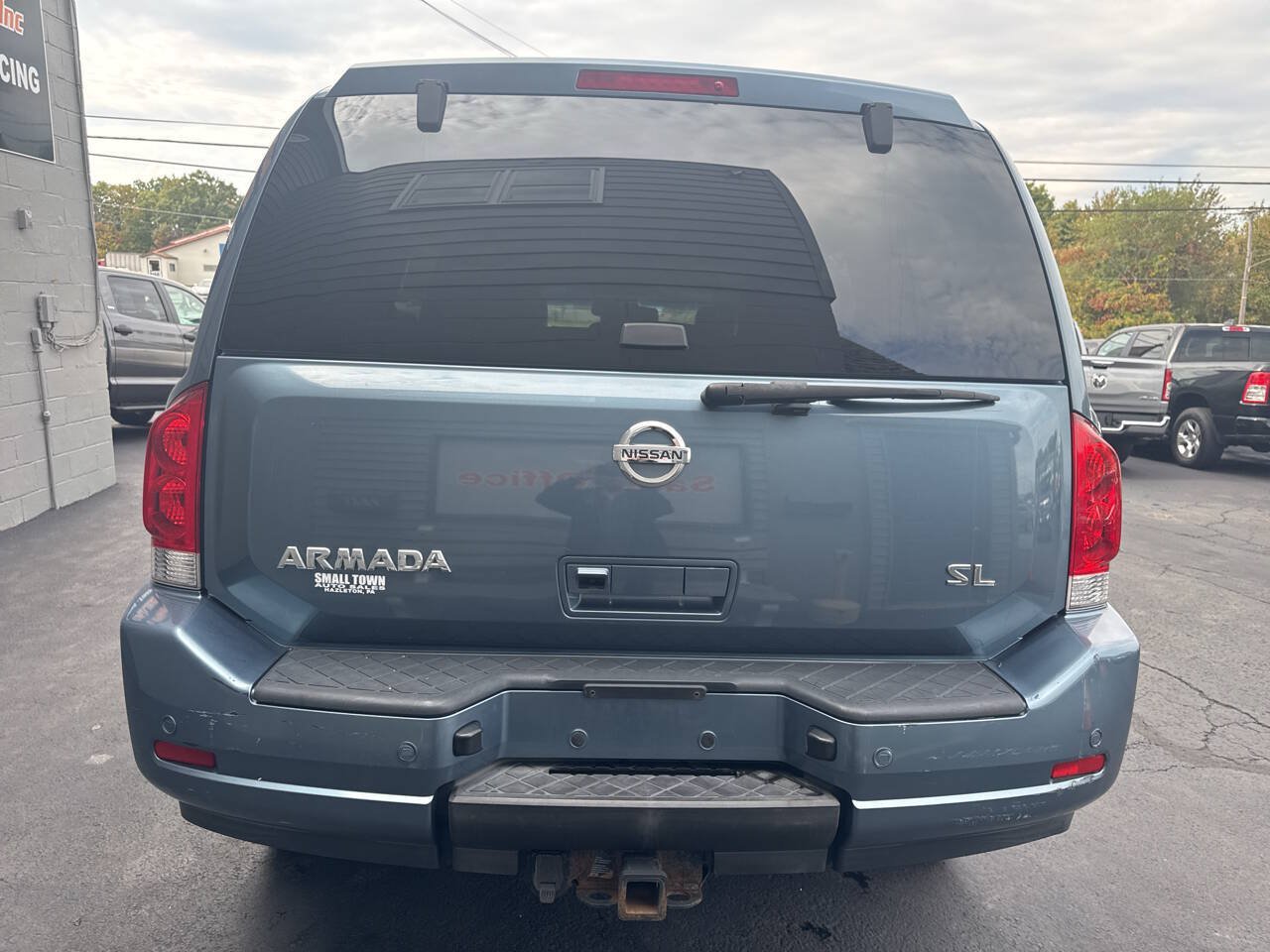 Used 2012 Nissan Armada SL w/ DVD FES Pkg AWD/4WD image 7