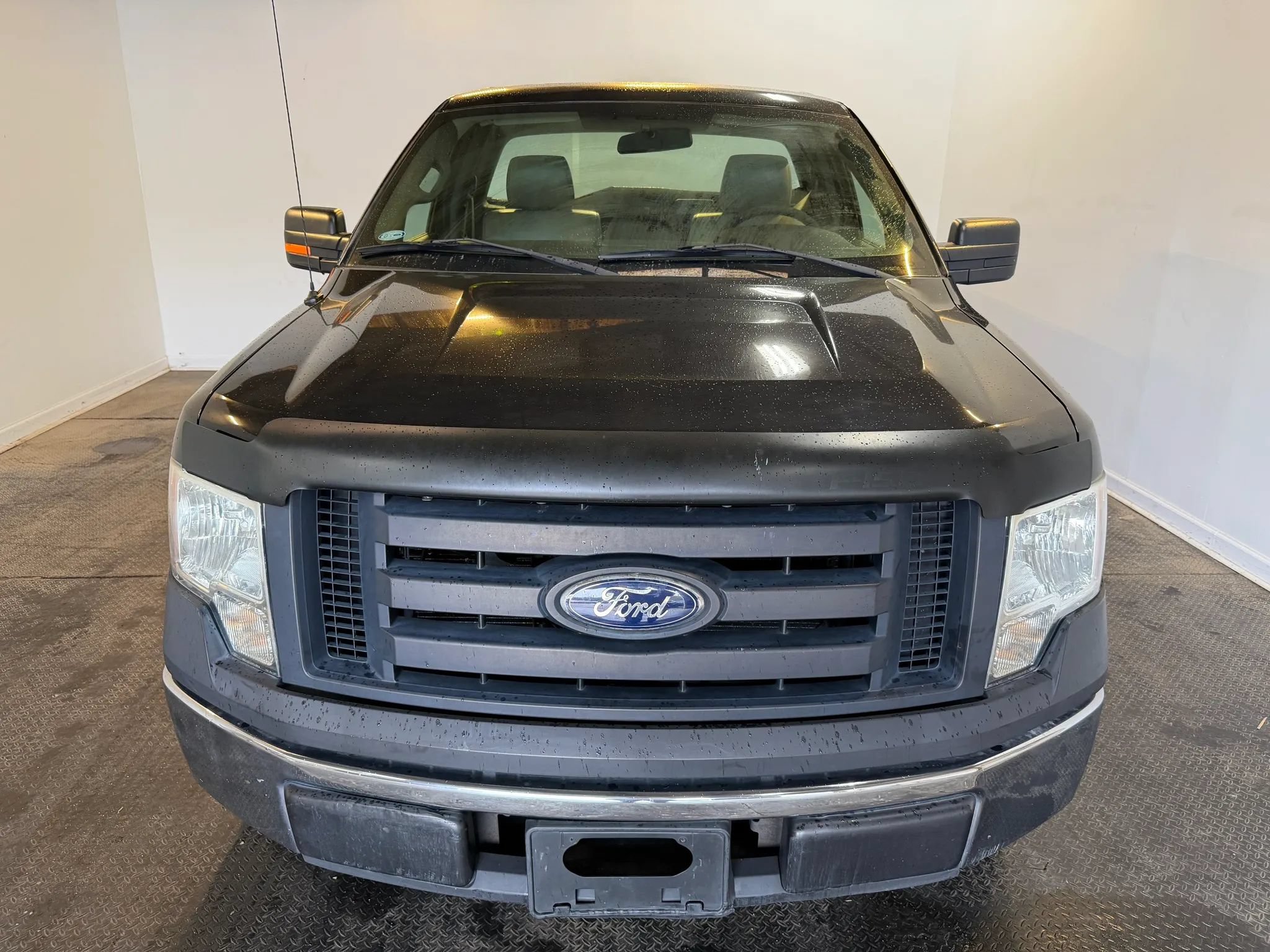 Used 2010 Ford F150 XL RWD image 3
