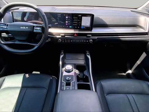 Used 2026 Kia Sorento EX w/ EX Premium Package FWD image 16