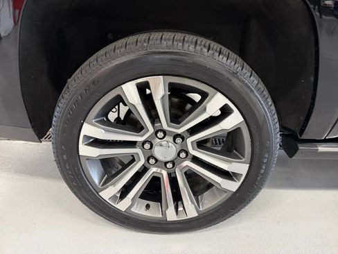 Used 2020 GMC Yukon XL Denali w/ Denali Ultimate Package AWD/4WD image 37