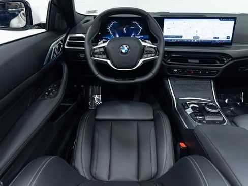 Used 2025 BMW 430i xDrive Convertible image 3