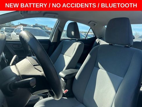 Used 2014 Toyota Corolla LE image 6