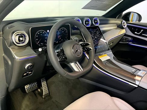 New 2026 Mercedes-Benz GLC 300 4MATIC image 9
