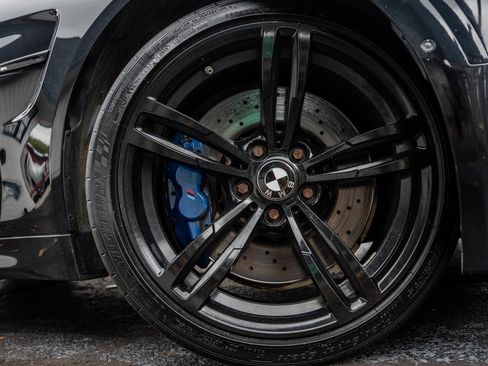 Used 2015 BMW M4 Coupe w/ Executive Package image 13
