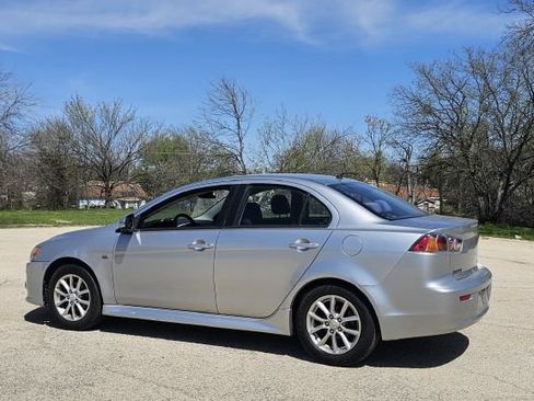 Used 2016 Mitsubishi Lancer ES FWD image 4