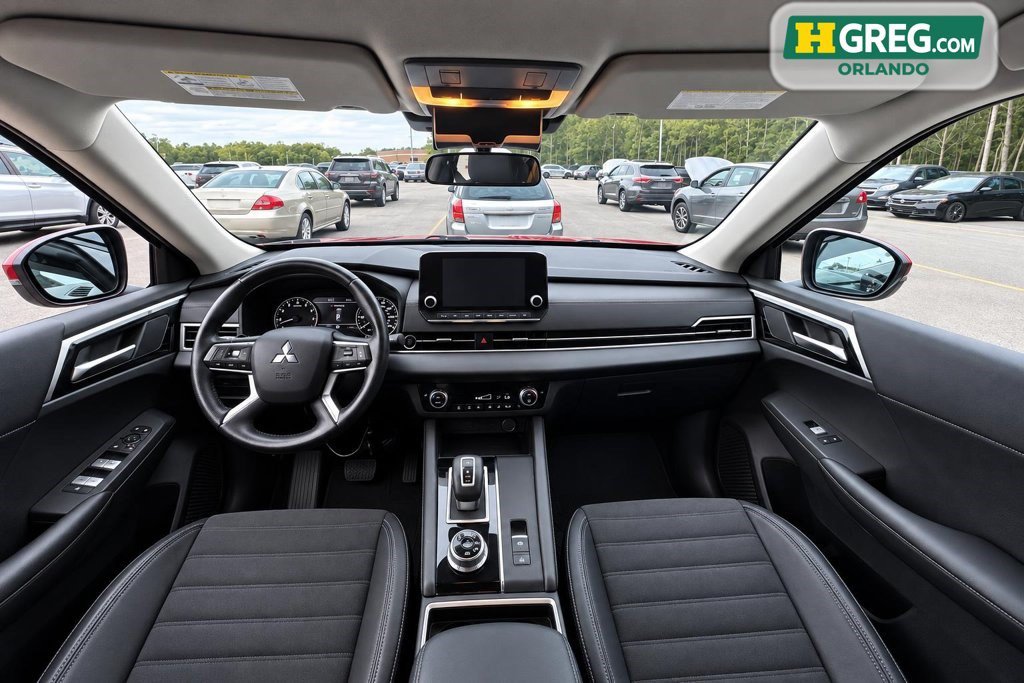 Used 2022 Mitsubishi Outlander SEL Black Edition AWD/4WD image 12