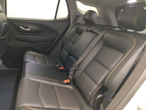 Used 2021 GMC Terrain SLT image 18