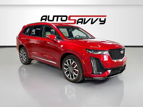 Used 2025 Cadillac XT6 Sport w/ Technology Package AWD/4WD image 1