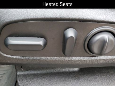 Certified 2021 GMC Acadia SLE w/ Driver Convenience Package image 7