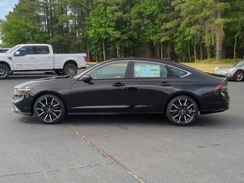 New 2026 Honda Accord Touring image 5