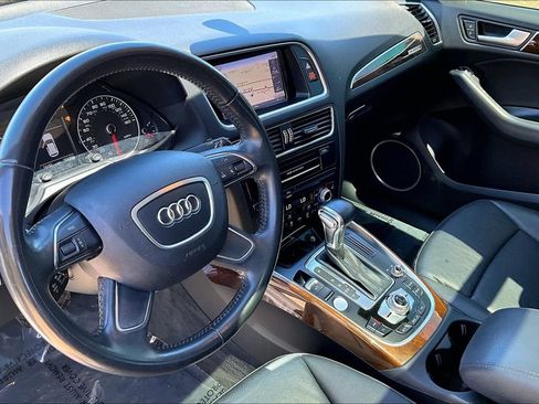 Used 2015 Audi Q5 2.0T Premium Plus w/ Technology Package AWD/4WD image 18
