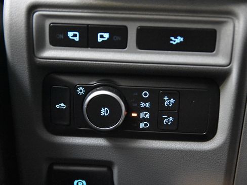 Used 2022 Ford F150 XLT w/ Equipment Group 302A High AWD/4WD image 23