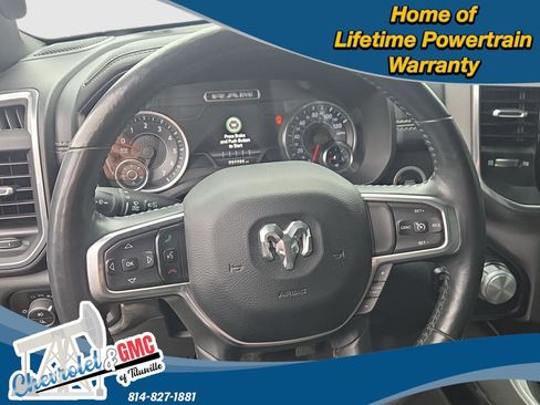 Used 2020 RAM 1500 Laramie w/ Sport Appearance Package AWD/4WD image 11