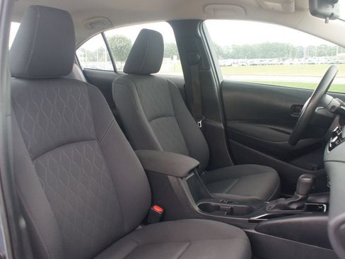 Used 2024 Toyota Corolla LE FWD image 21