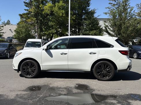 Used 2020 Acura MDX w/ Technology Package AWD/4WD image 8