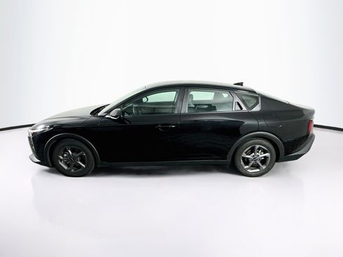 Used 2025 Kia K4 FWD image 4