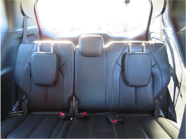 Used 2022 Chrysler Pacifica Touring-L w/ S Appearance Package FWD image 6
