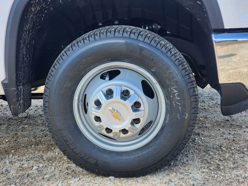 New 2026 Chevrolet Silverado 3500 W/T w/ WT Convenience Package image 6