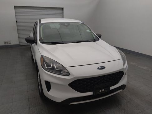 Used 2020 Ford Escape S image 14