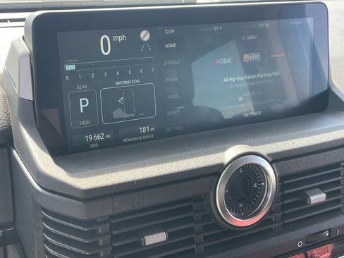 Used 2024 INEOS Grenadier image 5