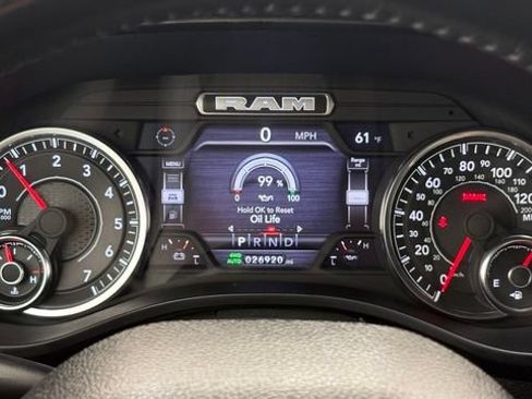 Used 2023 RAM 1500 Laramie AWD/4WD image 31